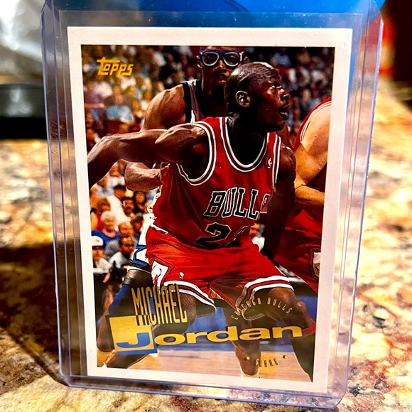 Michael Jordan - Picture 1 of 2